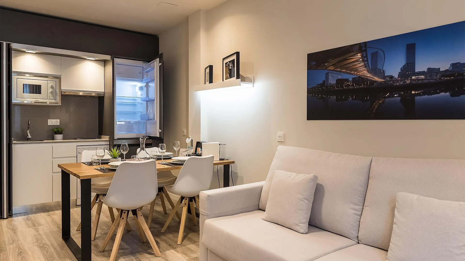 **** Aparthotel Bilbao City Center By Abba Suites Spain