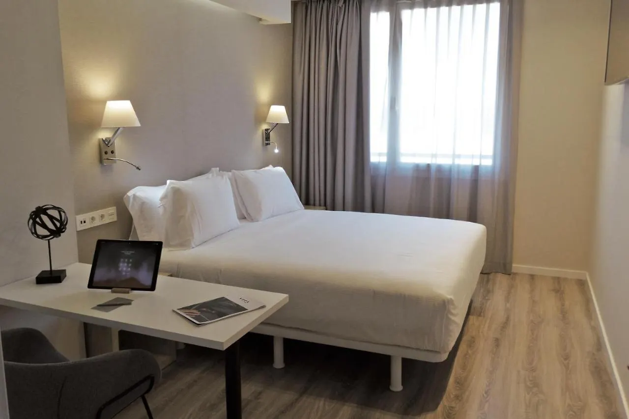 Hotel apartamentowy Bilbao City Center By Abba Suites